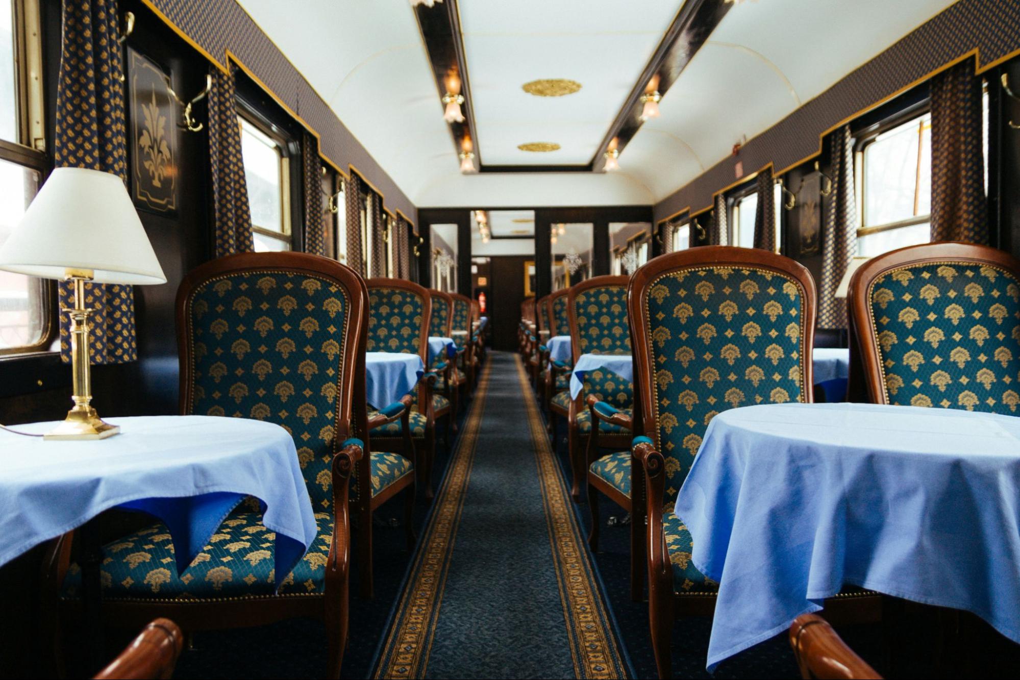 chair Luxury train cars | SJourney