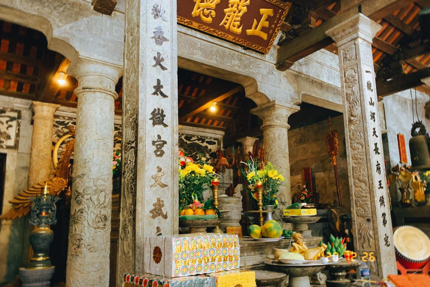 Thai Vi Temple: A Serene Journey Through Vietnam's Imperial Past 1 Thai Vi Temple Architecture