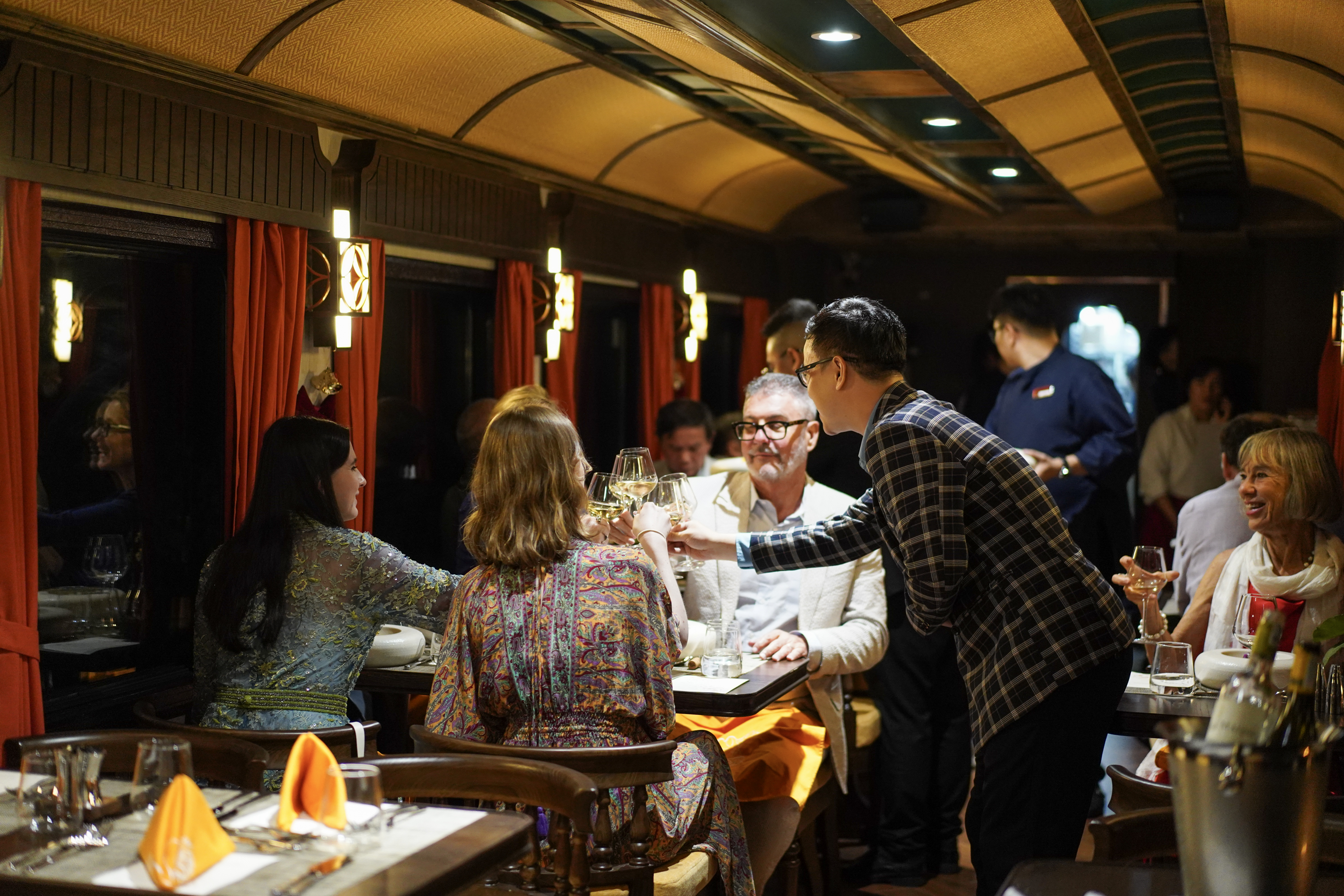 Luxury Christmas Train Journey in Vietnam: The Ultimate Holiday Experience 1 DSC00140