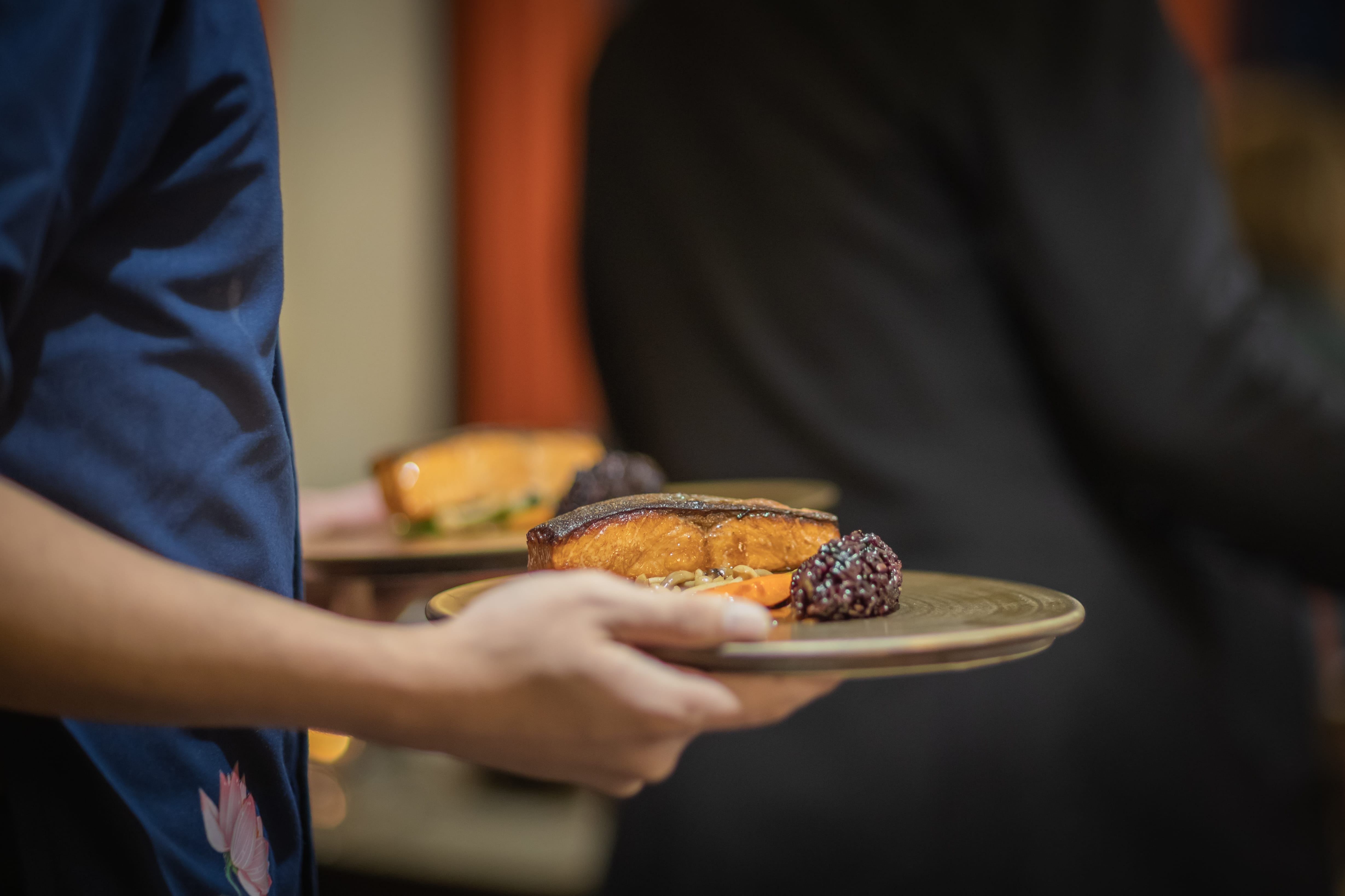 Hoi An Autumn: Embracing the Rainy Charm and Mid-Autumn Magic 4 Culinary Delights