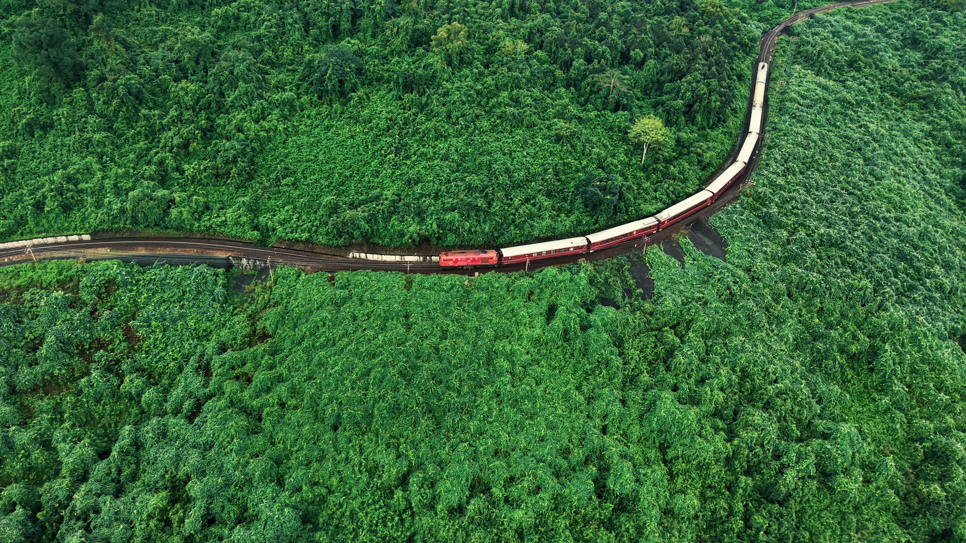 SJourney - Vietnam's Premier Luxury Private Train Excursions 1 luxury private train