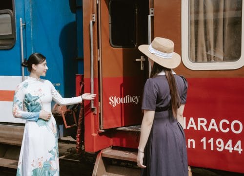 Vietnam Luxury Train Winter Tour: Discover the Country's Hidden Season 20 Vietnam Luxury Train Winter Tour: Discover the Country’s Hidden Season