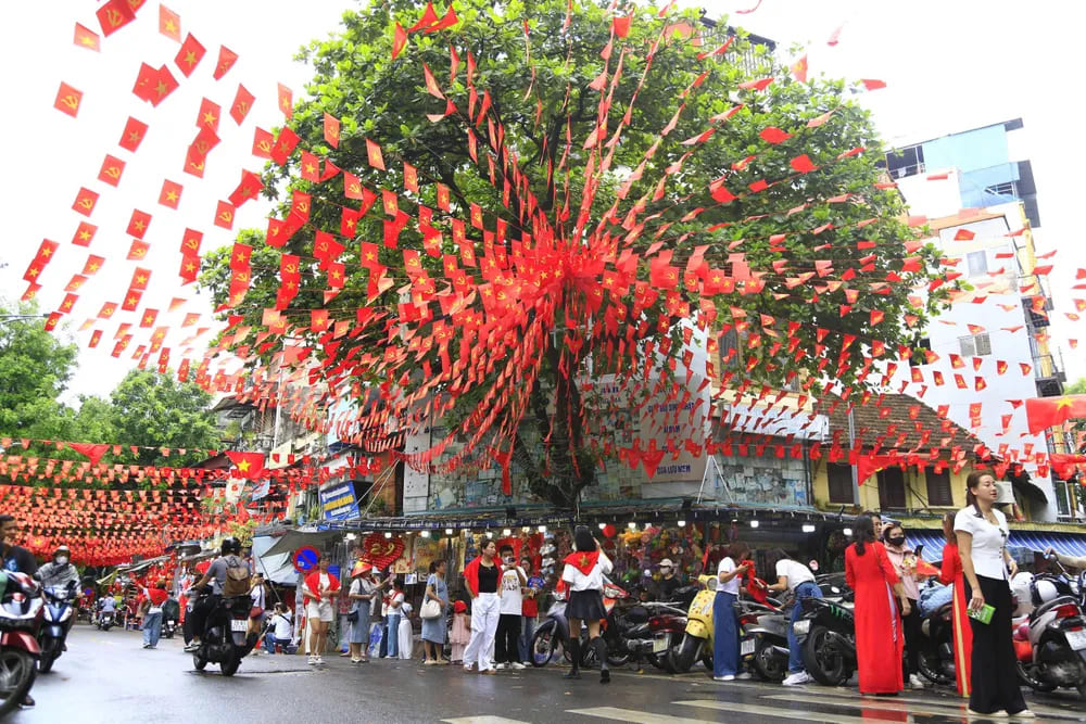 sightseeing in hanoi