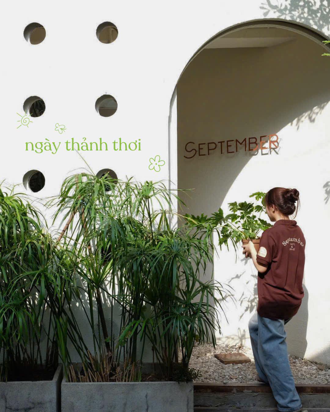 september-saigon September Saigon