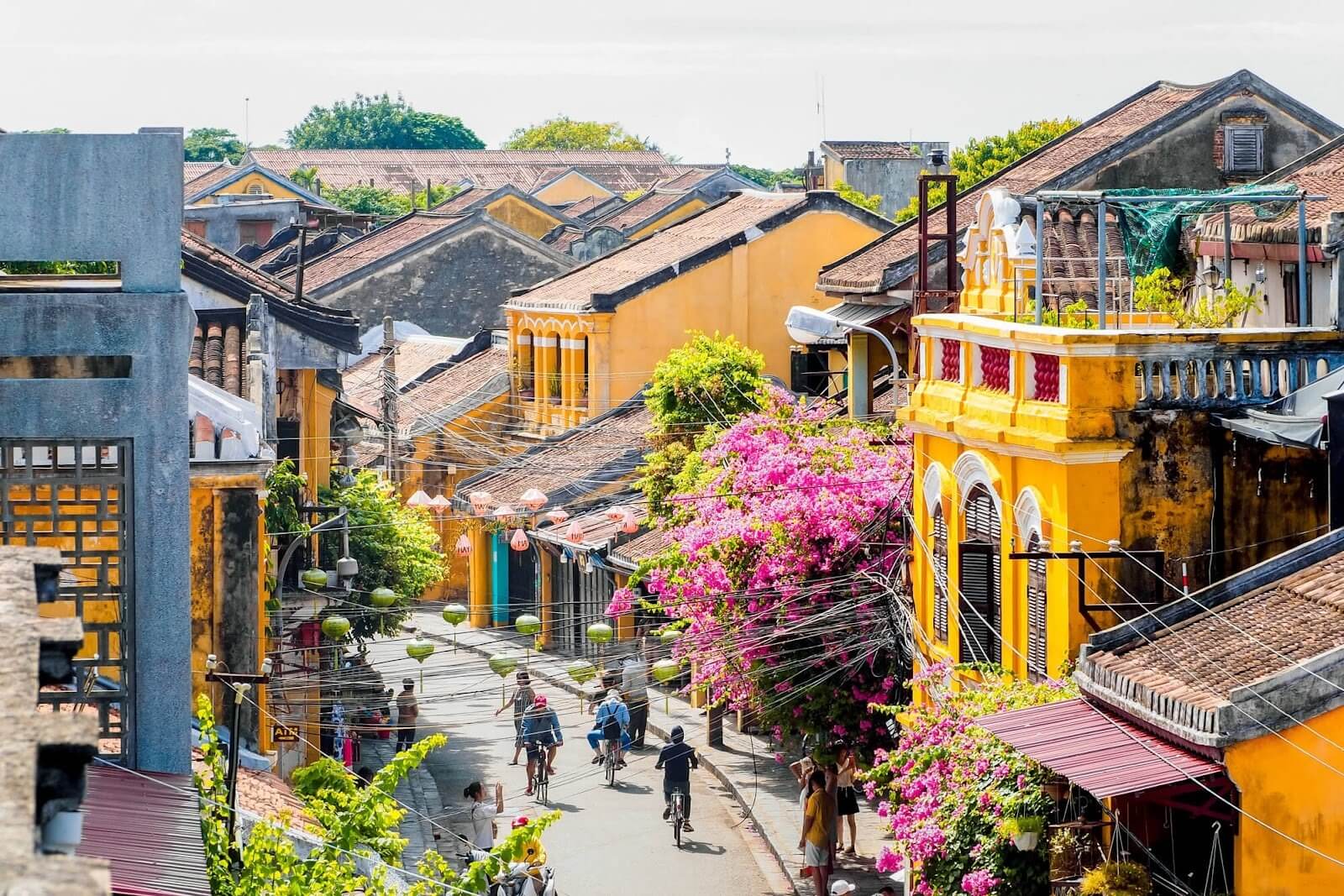 ho chi minh city to hoi an by private car ho chi minh city to hoi an by private car