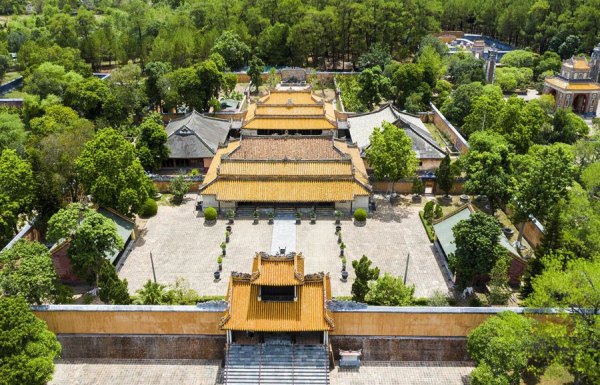 complex of hue monuments