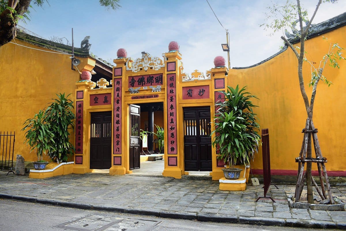 Quan Am pagoda Hoi An