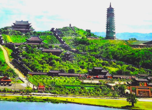 Bai Dinh Pagoda Ninh Binh: Guide to Vietnam’s Largest Buddhist Complex 2 Bai Dinh Pagoda Ninh Binh: Guide to Vietnam’s Largest Buddhist Complex
