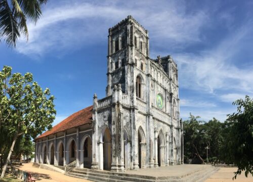 Mang Lang Church: A Complete Guide to Phu Yen’s Historic Gothic Landmark