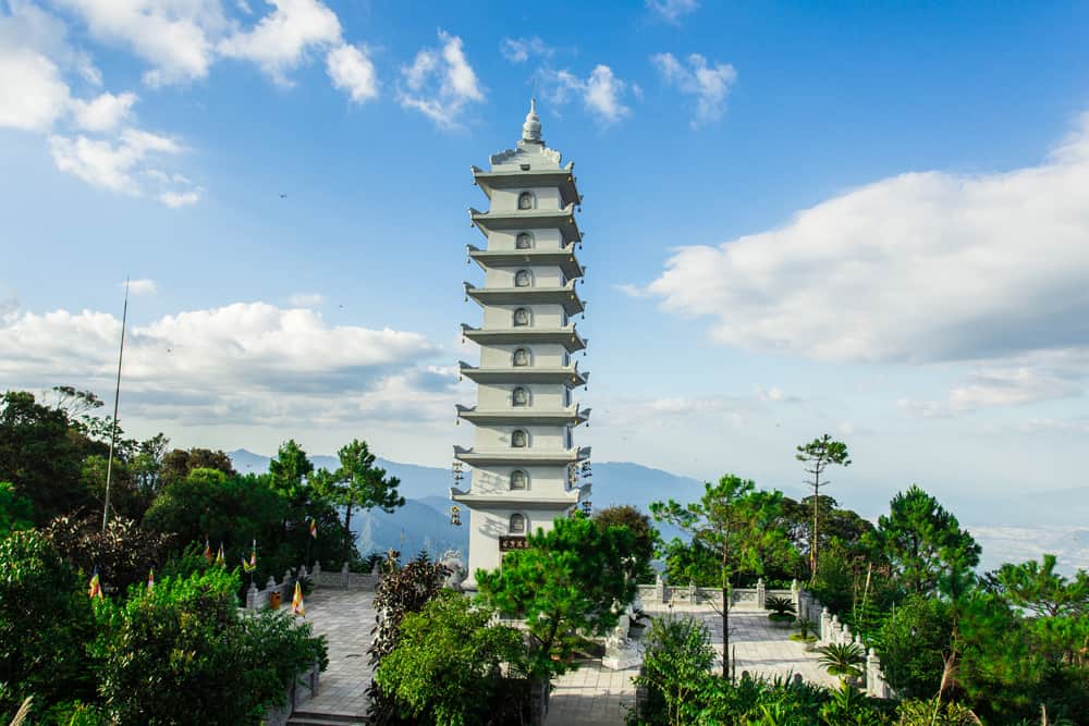 Linh phong bao thap