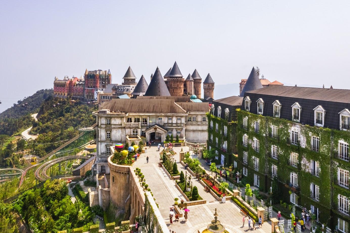 ba na hills french village