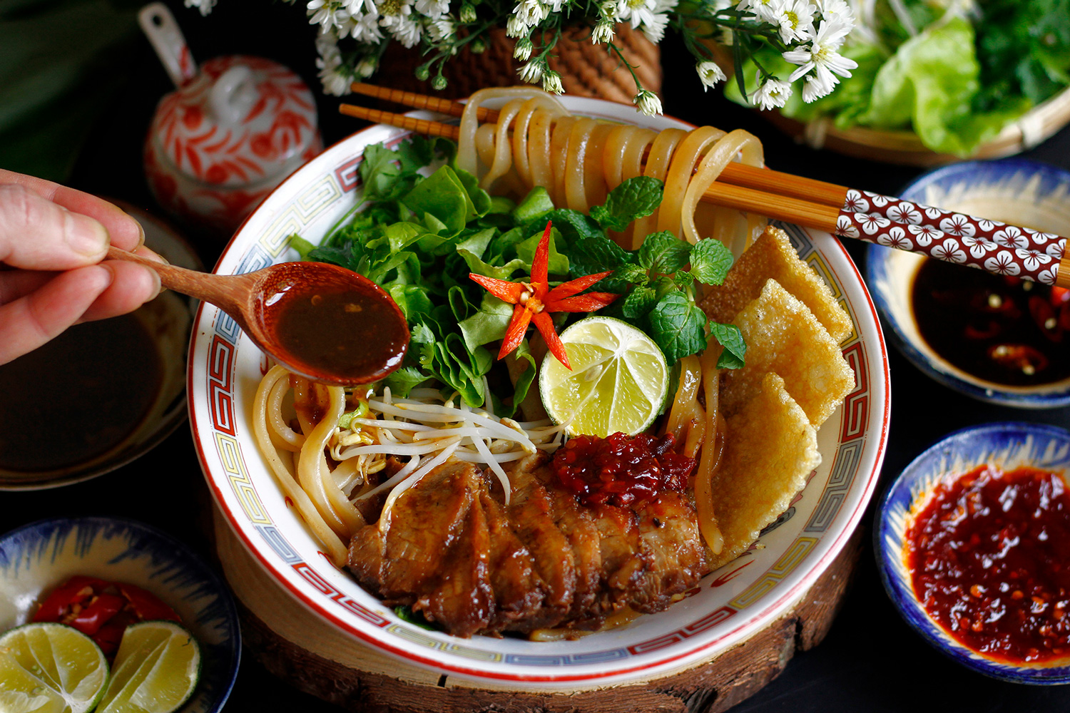 Cao-Lau-(Hoi-An-Noodles)