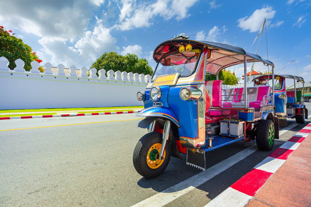 Experience a Tuk Tuk ride