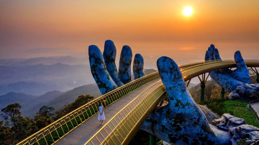 Golden-Bridge-Ba-Na-Hills