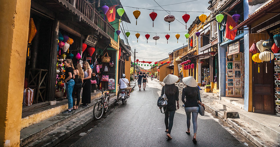 Hoi-An-Ancient-Town-street