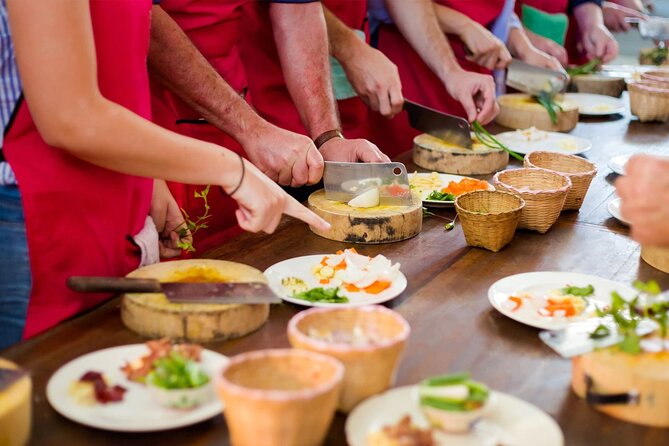 Join a traditional Thai cooking class