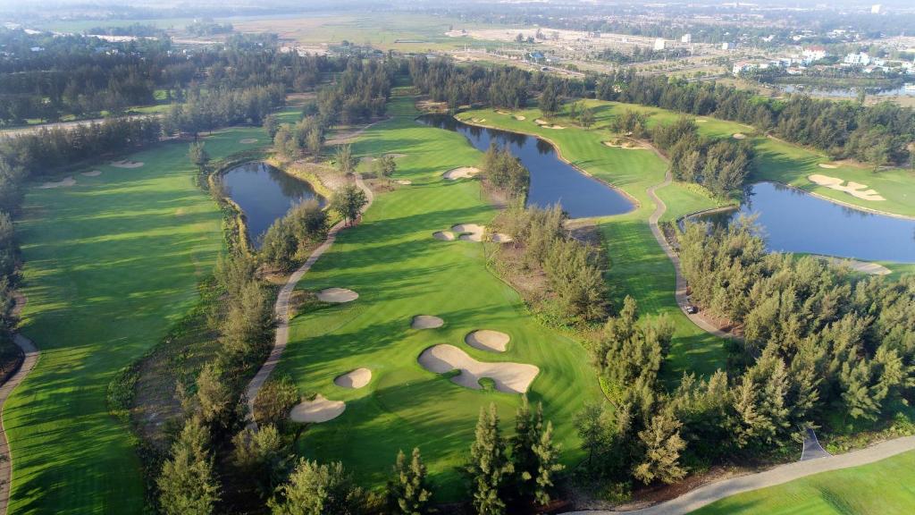 Montgomerie Links (Da Nang)