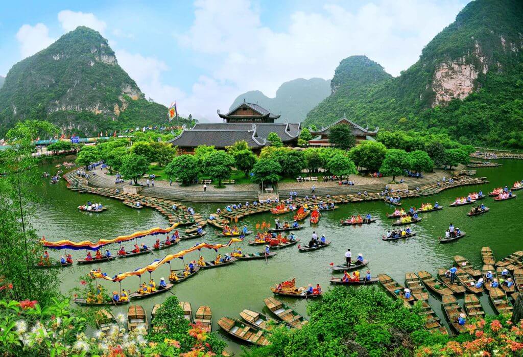 Ninh Binh - Witness the Beauty of Ancient Capital