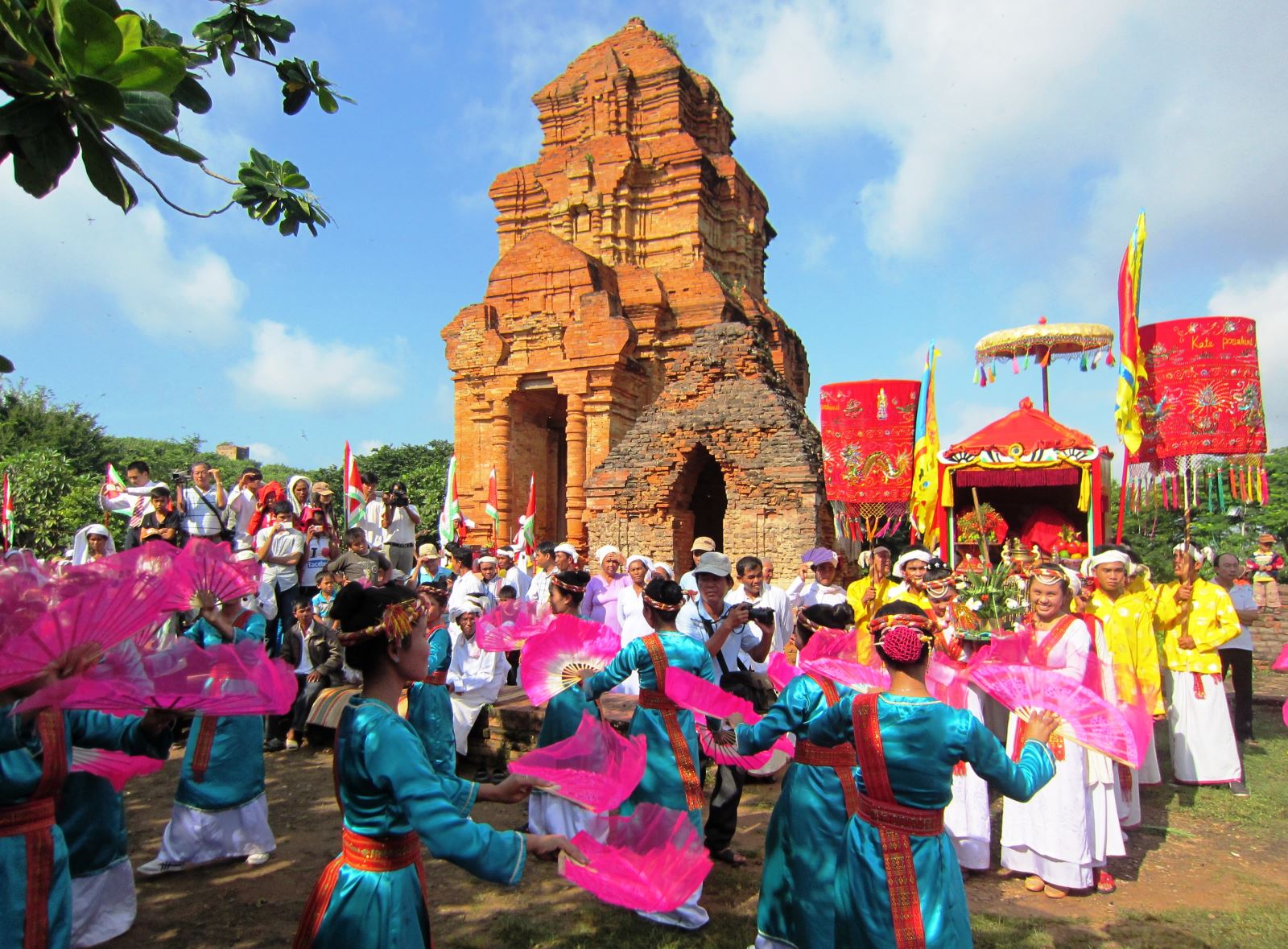 Phan Thiet – The Land of Sand Dunes and Legends