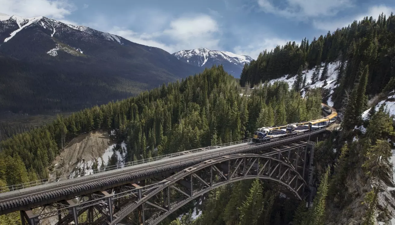 Rocky Mountaineer - affordable luxury train trips