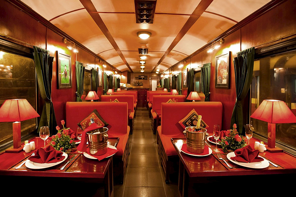  Victoria-Express-Train-Restaurant