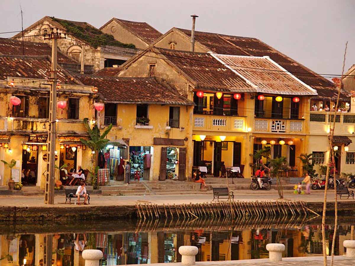  Vietnam-Hoi-An-riverfront-view