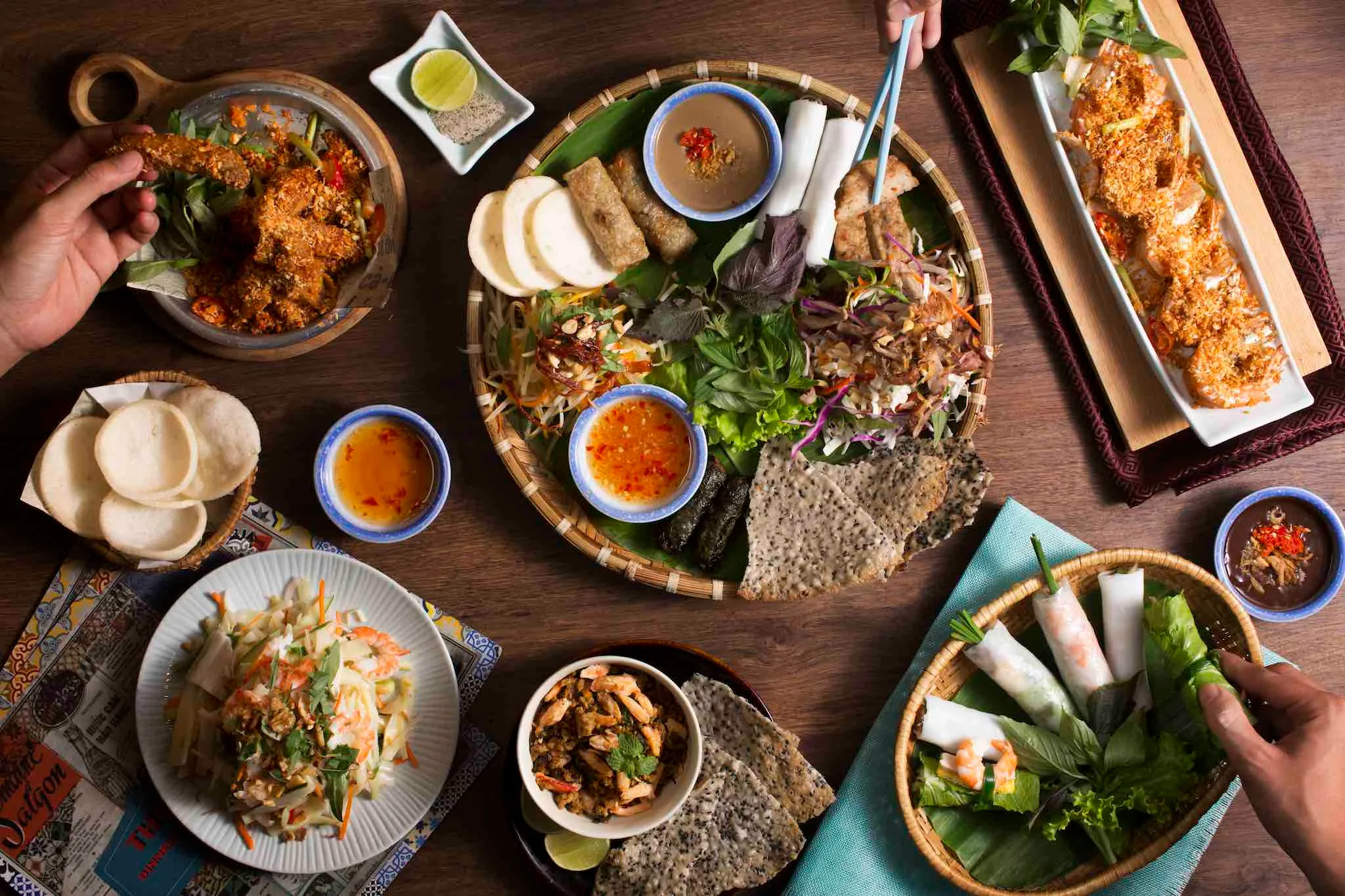 Vietnamese Cuisine: The Differences in Cuisine Across the Three Regions North - Central - South 1 Vietnamese Cuisine