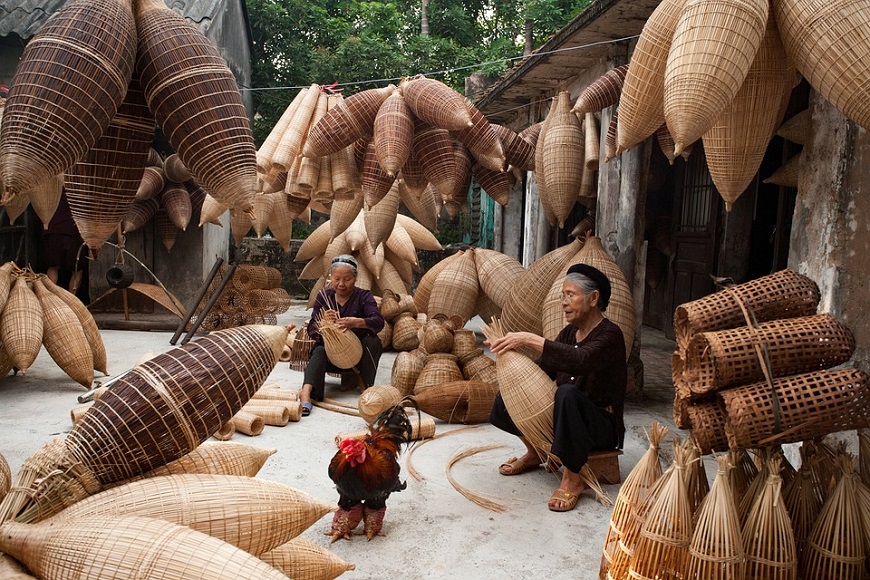 bamboo-waving-traditional-vietnamese-crafts.