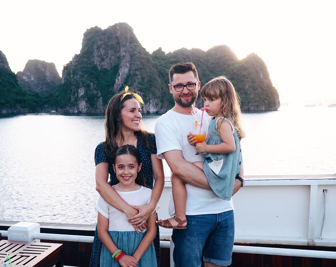 luxury-family-holiday-in-halong-bay-vietnam