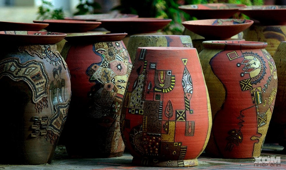 potteries vietnamese art style | SJourney