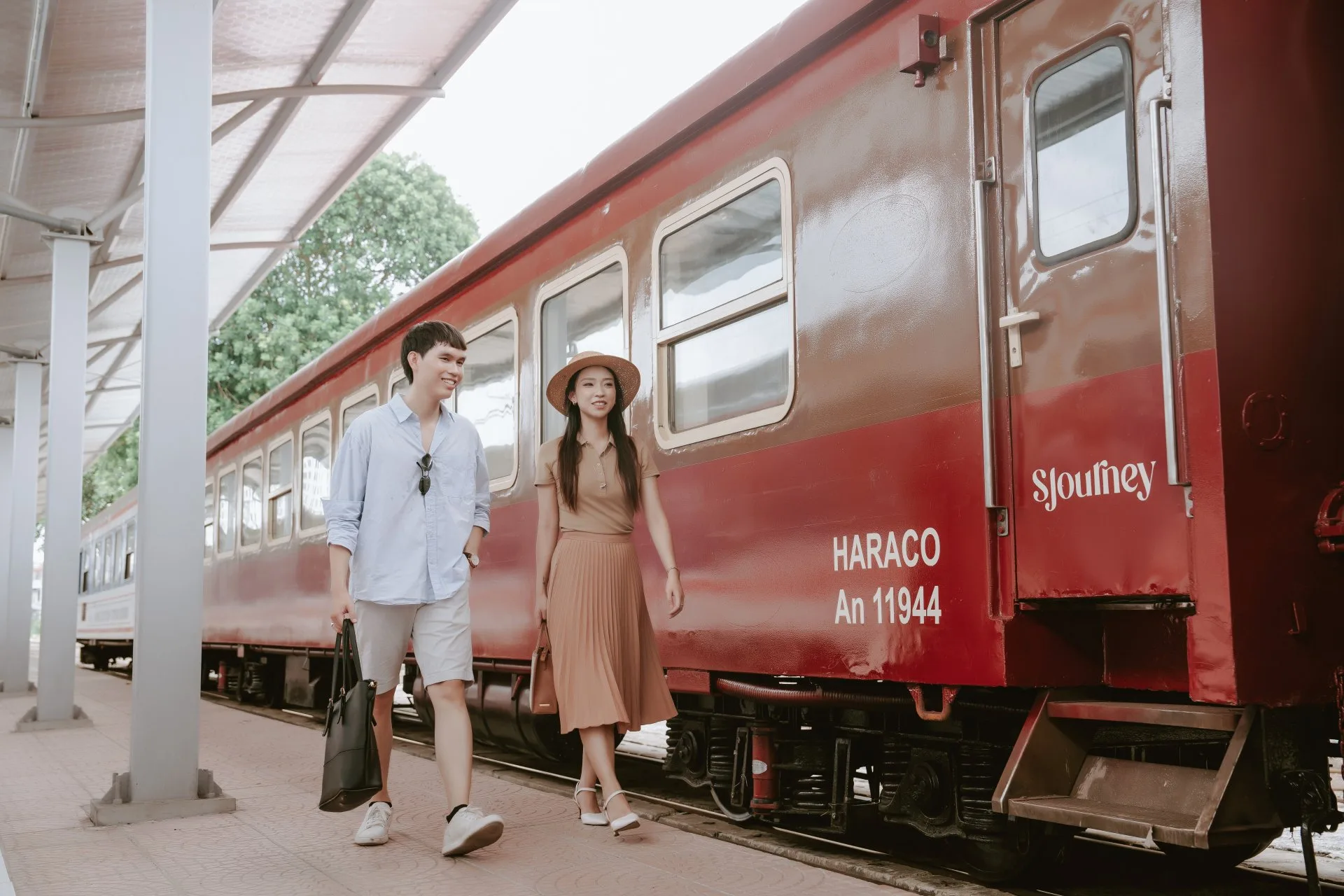 Exploring Vietnam by Train: Your Ultimate Vietnam Train Holiday Guide 1 explore vietnam by train